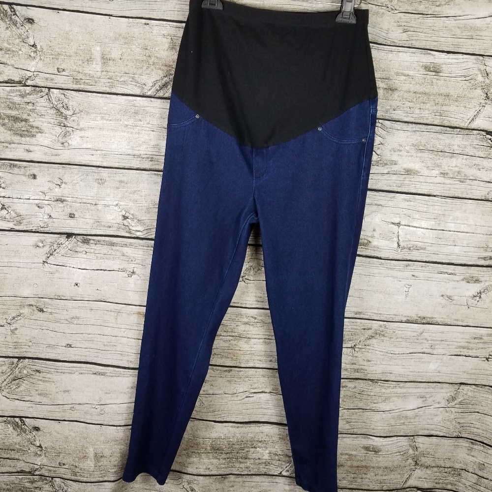Time And Tru Maternity Skinny Jeans Size Medium (8-10).Inseam approx: 28Z6